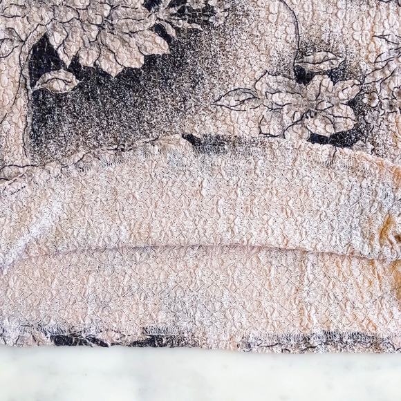 NWOT. Aria Multi Color Floral Design Elastic/Wrinkled Fabric Blouse w/3/4 sleeve - Picture 5 of 5